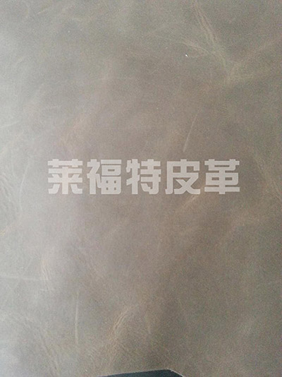 二層瘋馬皮